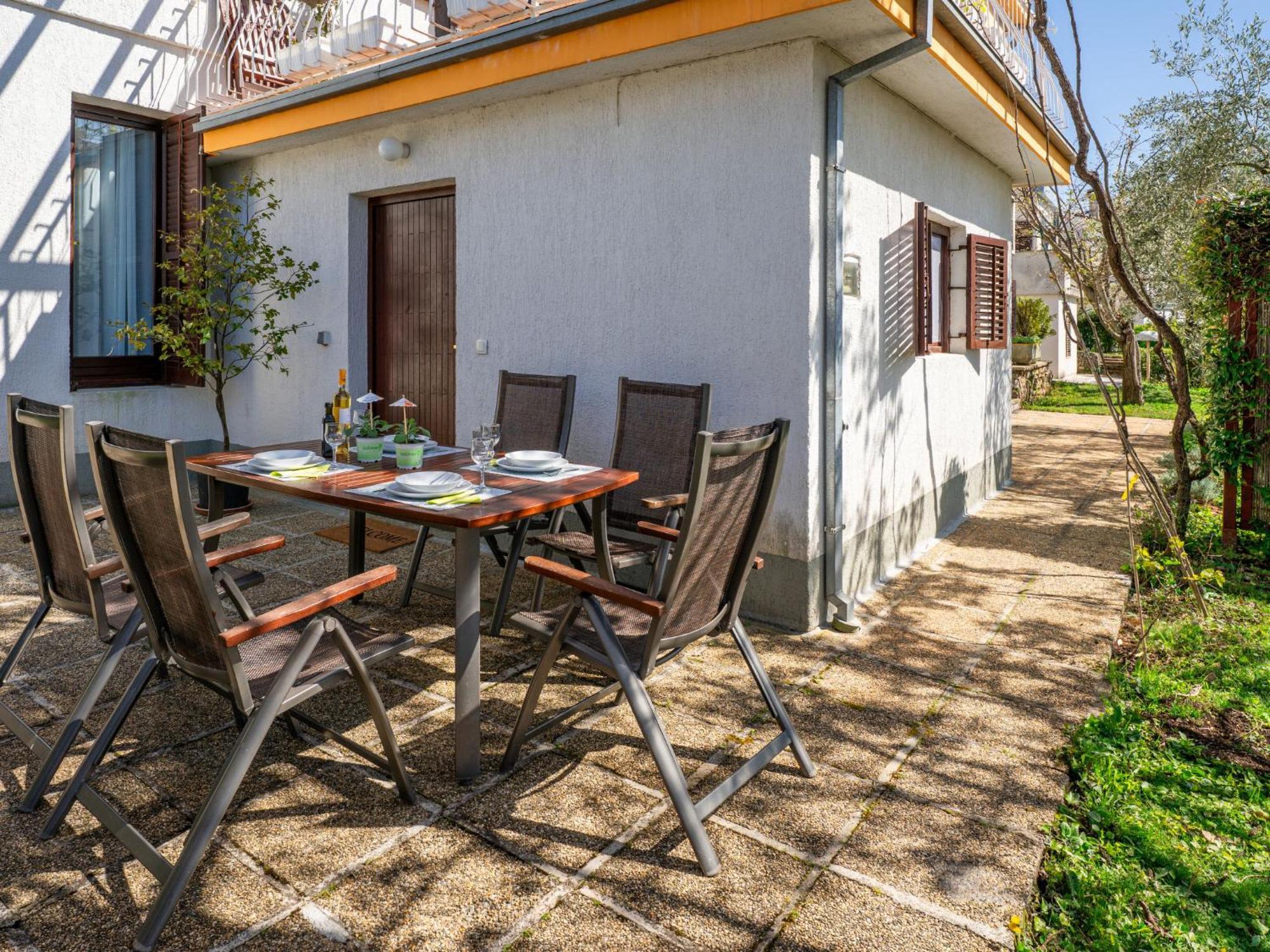 Apartment Jurkovic - Nji100 By Interhome Nijvice Zewnętrze zdjęcie
